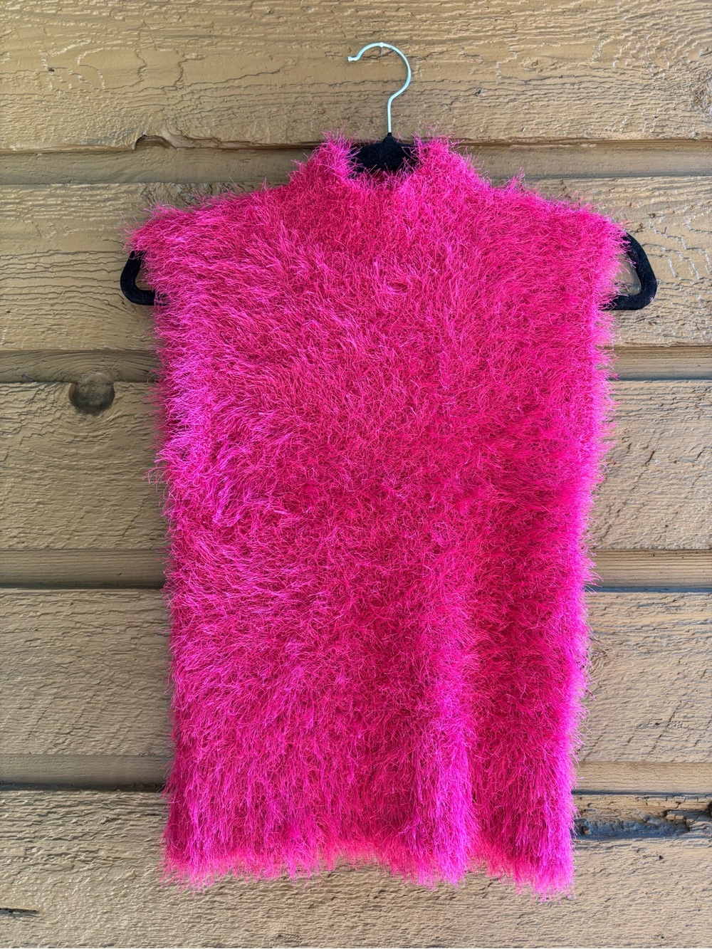 🩷Vintage Y2K Fuzzy Sleeveless Top in Raspberry Pink